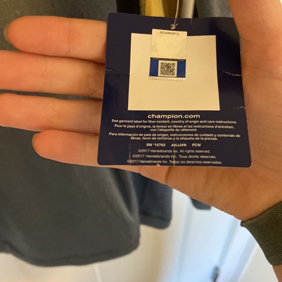 NWT Michigan Athletic Quarter Zip - Picture 3 of 4